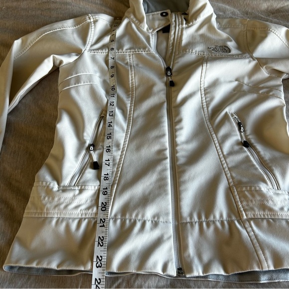 The North Face Women's Small Off-White, Cream Zip Up, Outerwear, Jacket, Coat - Picture 15 of 15